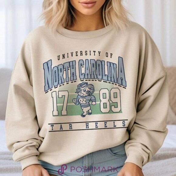 Other - Retro 1789 North Carolina North Carolina Sweatshirt